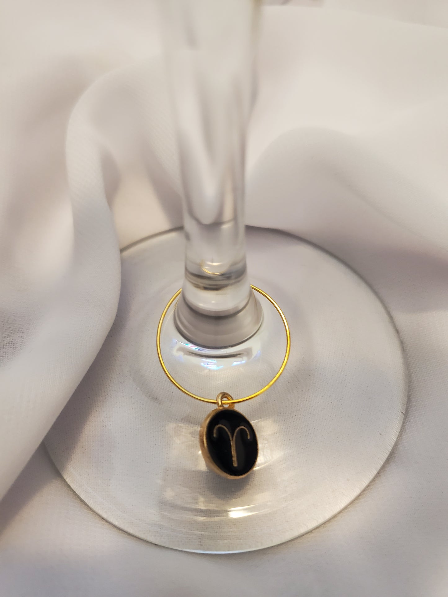 Zodiacs (Black/Gold)